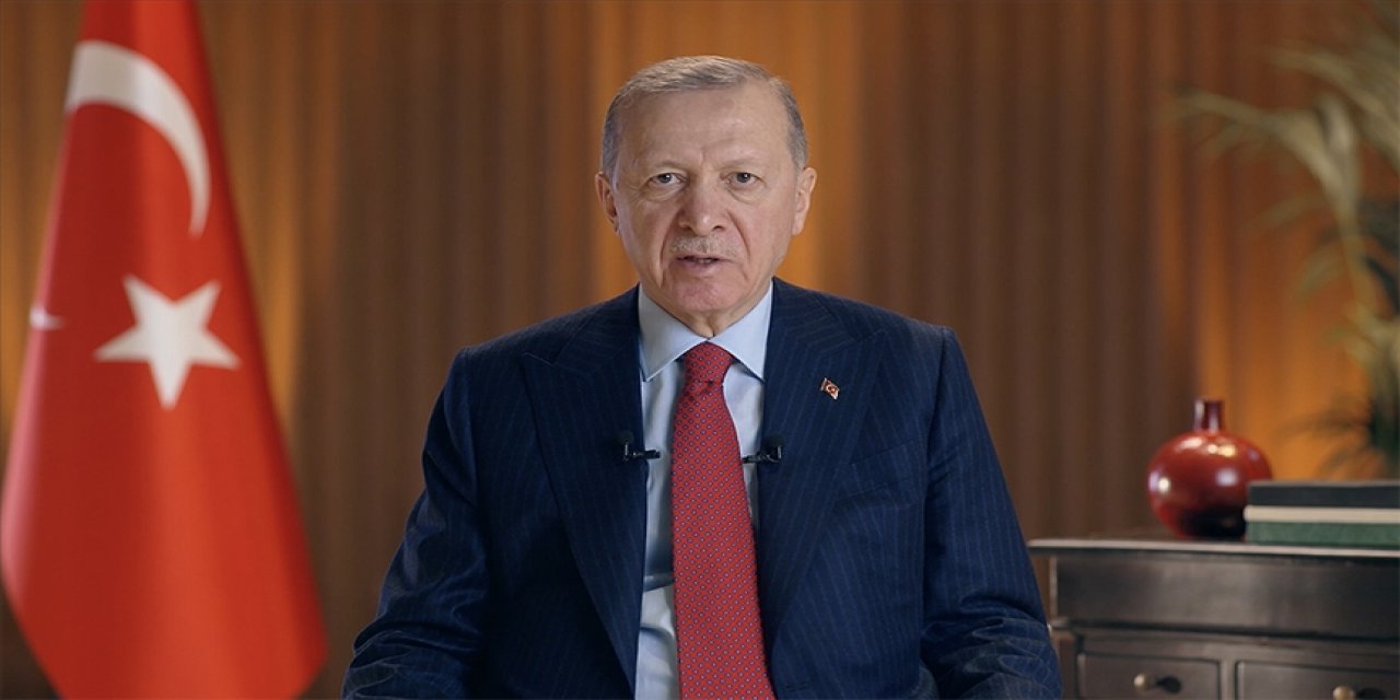 Cumhurbaşkanı Erdoğan'dan tarihi ana dair mesaj