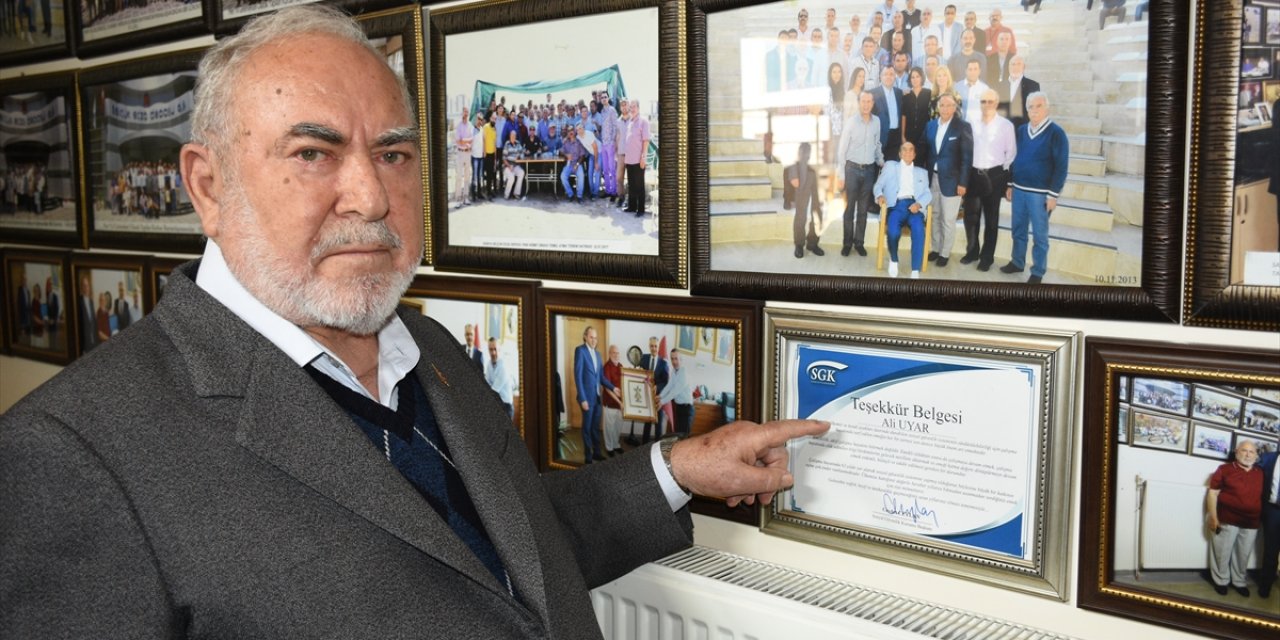 Konya’da severek yaptığı iş hayatında 66 yılı geride bıraktı