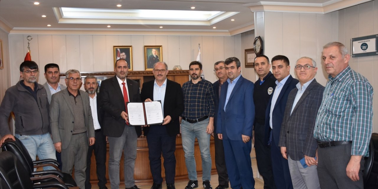 Karapınar Belediyesi'nde toplu iş sözleşmesi imzalandı