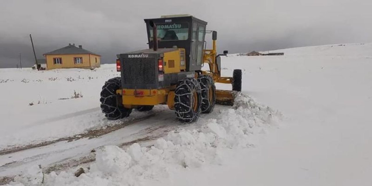 Yoğun kar nedeniyle 4 ilde 80 yol ulaşıma kapandı