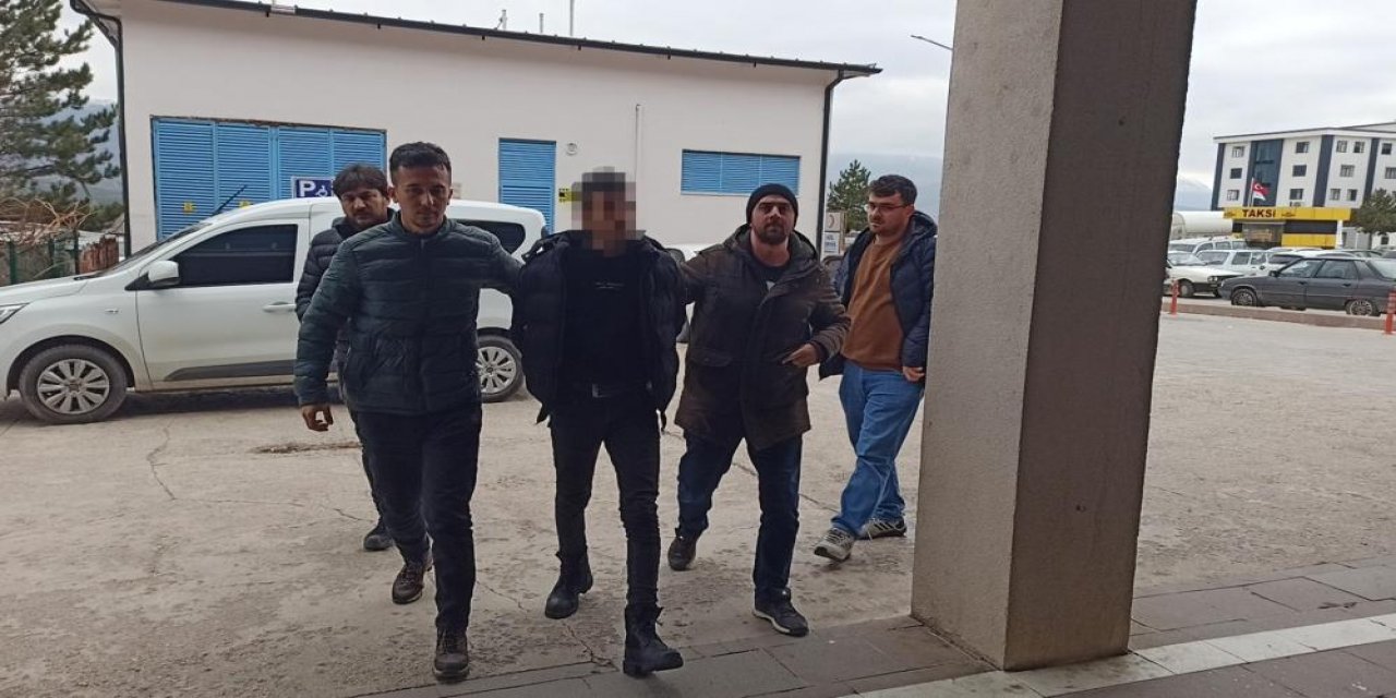 Konya’da polisi görüp balkondan atladı, böyle yakalandı