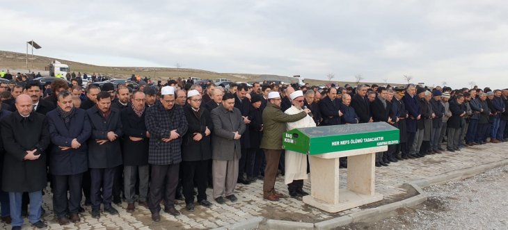 Bakan Murat Kurum’un acı günü! Vefat eden amcası, dualarla toprağa verildi