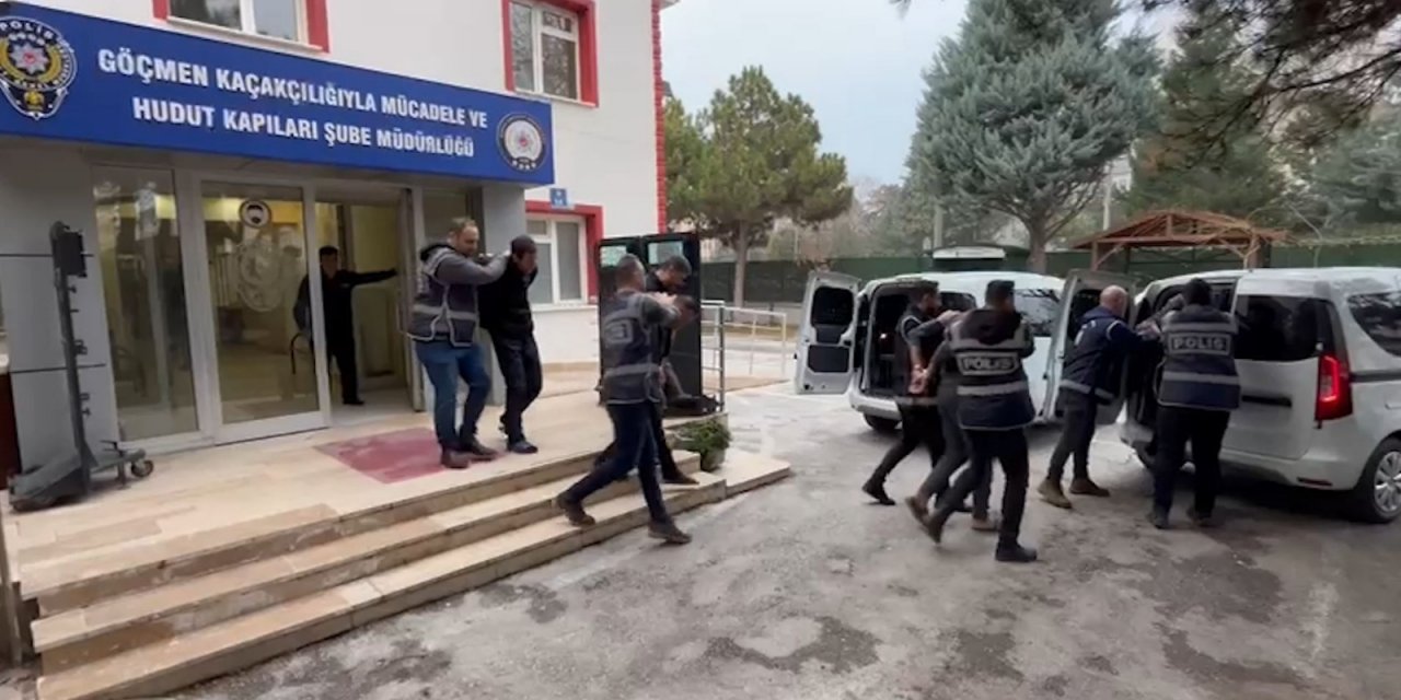 Konya’da göçmen kaçakçılarına operasyon: 6 gözaltı