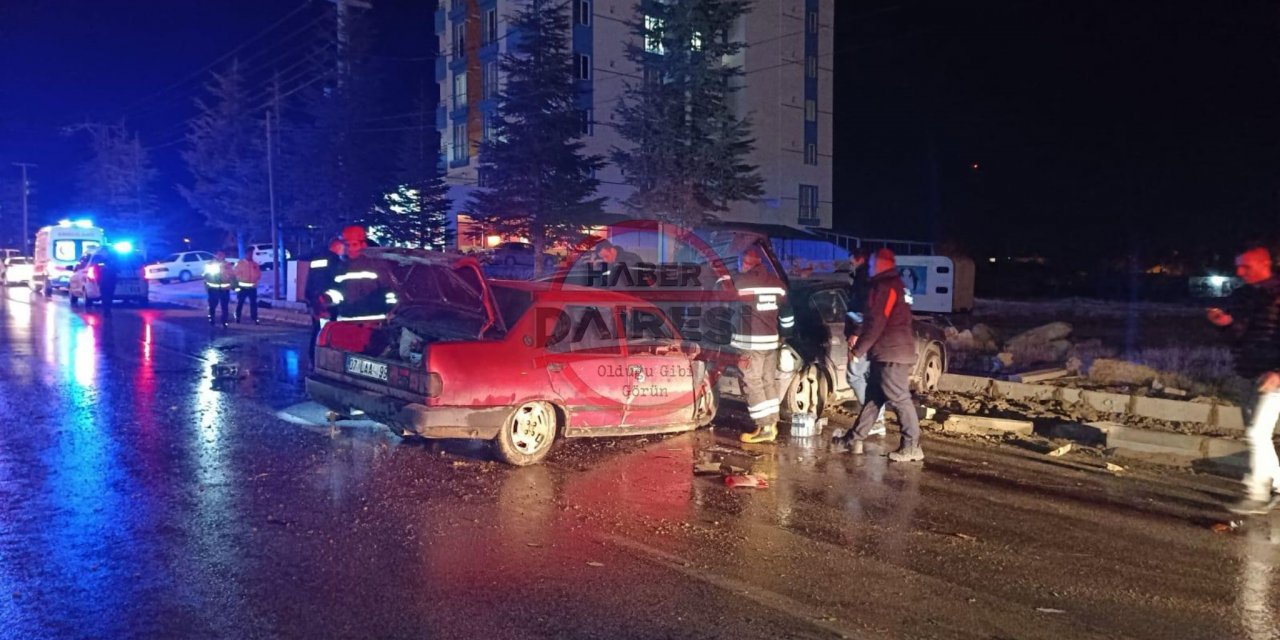 Konya’da alkollü sürücü dehşeti! Park halindeki araçlara çarptı