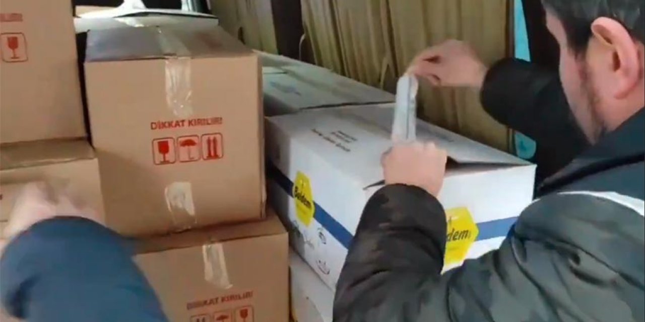 Kutuların hepsinden aynı madde çıktı! 1 tondan fazla ele geçirildi