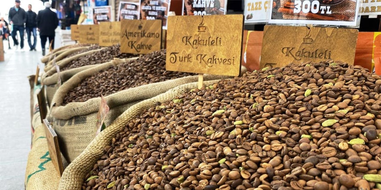 Konya'da geleneksel Türk kahvesinden dünya kahvelerine geçiş