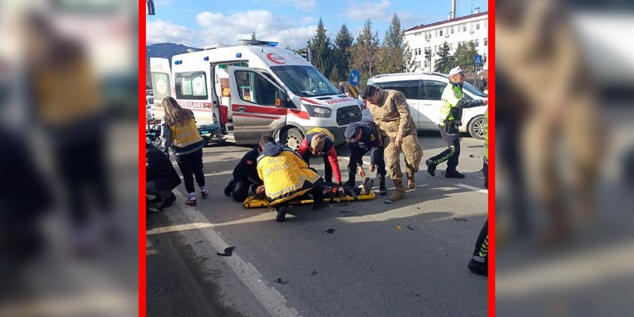 Kırmızı ışık ihlali sonu oldu! Taksinin çarptığı kadın hayatını kaybetti