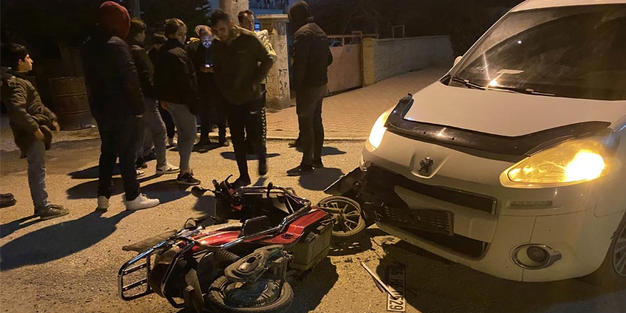 Konya’da hafif ticari araç ile elektrikli bisiklet çarpıştı: 1 yaralı