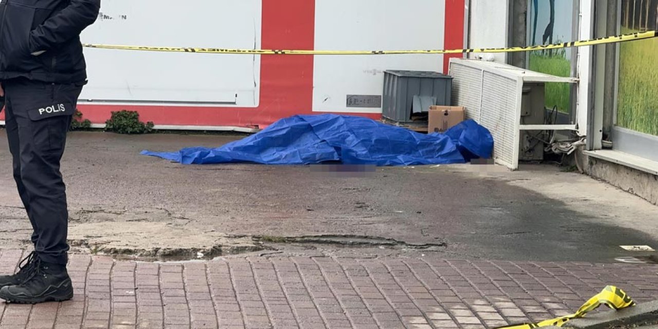 Binanın 8. katından düşen genç kadın feci şekilde can verdi