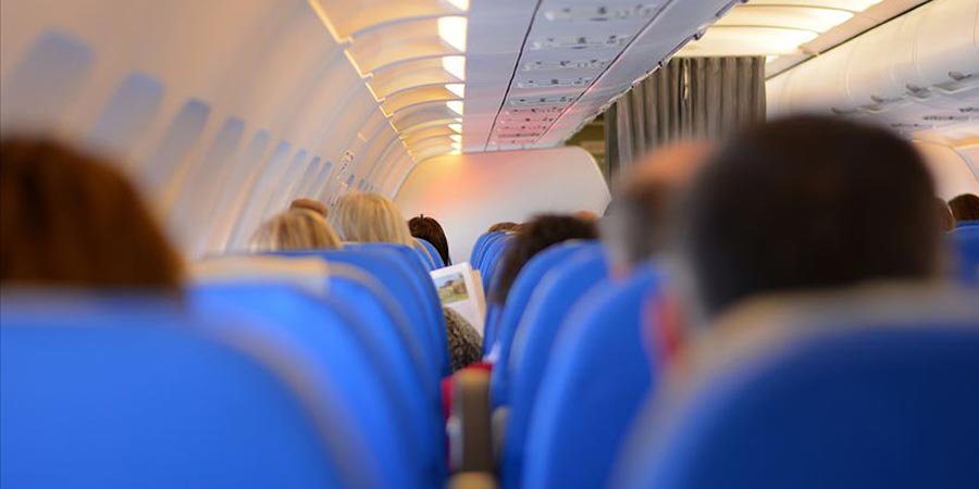 Uzmanlardan kritik uyarı! Uçak seyahatleri işitme kaybına neden olabilir