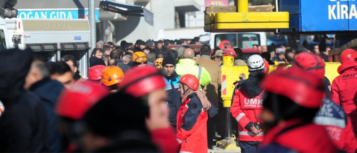 Bakan Kurum: 184 ekiple üst yapıda hasar tespit çalışması yapılıyor