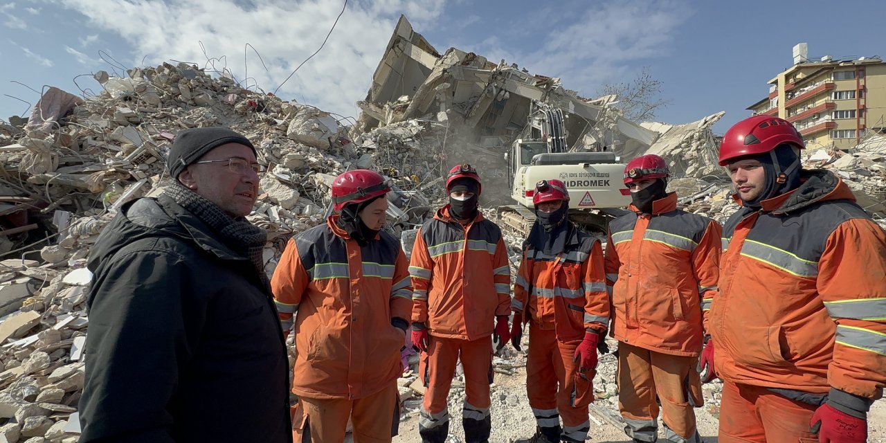 Başkan Pekyatırmacı: Konya adına depremin ilk gününden itibaren Hatay’daydık