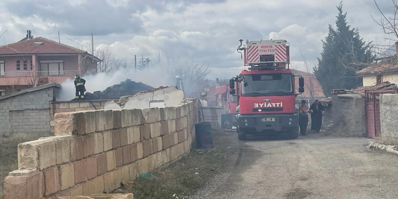 Konya’da evin müştemilatında korkutan yangın