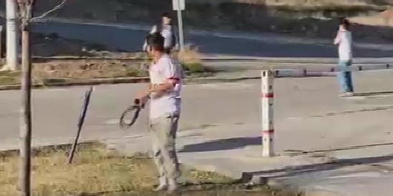 Afganistan uyruklu 6 saldırgan 2 genci bıçak ve kemerle yaraladı