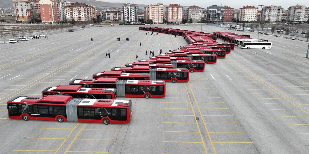 Konya’ya 53 yeni doğalgazlı otobüs geldi