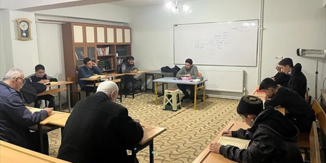 Konya’da her yaş grubunda Kur'an-ı Kerim kursları devam ediyor