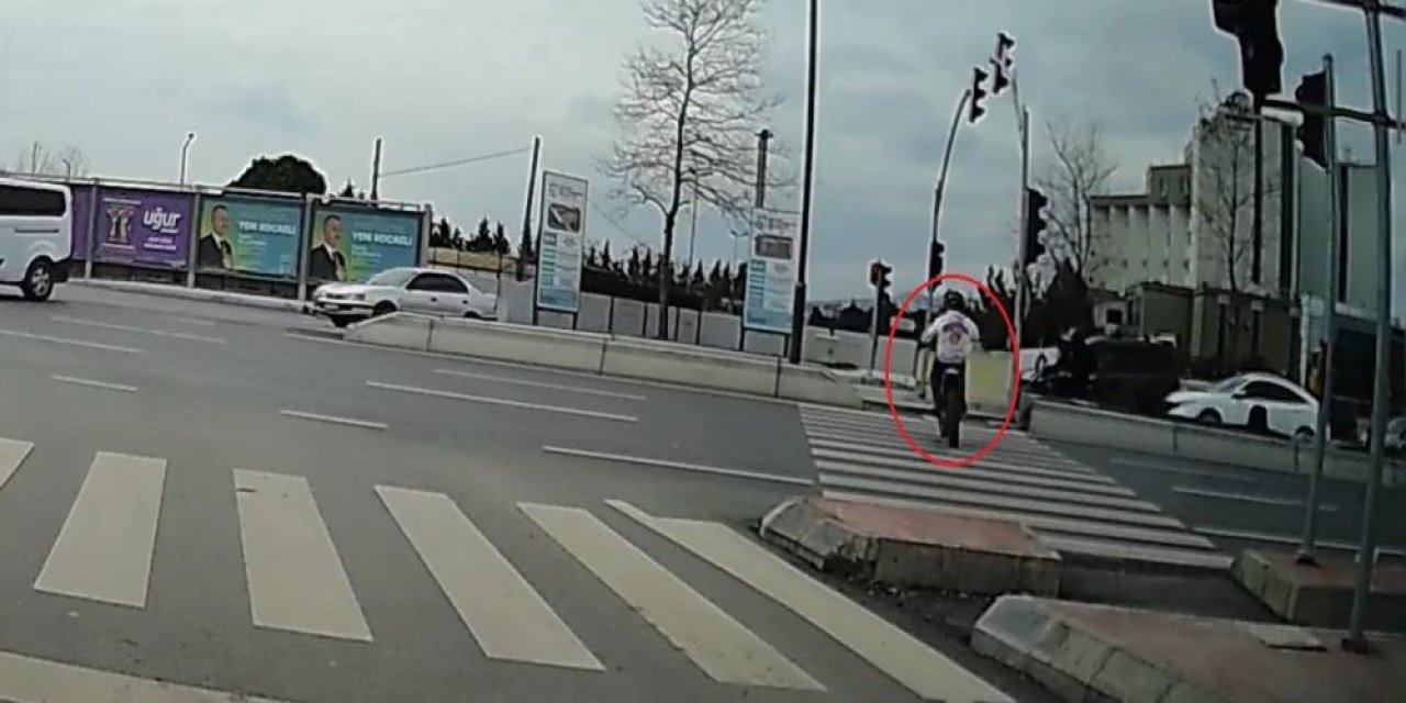 Motosikletli gencin karıştığı ölümlü kaza kamerada
