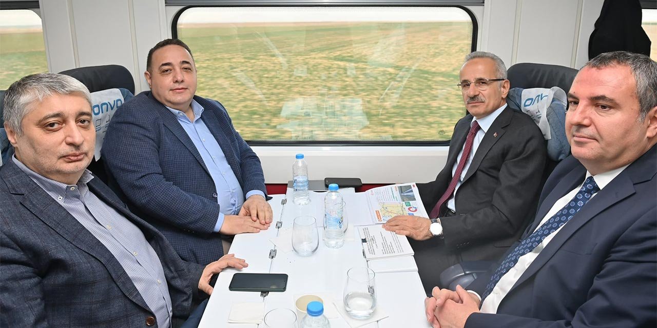Ulaştırma Bakanı Uraloğlu YHT ile Konya’ya geldi