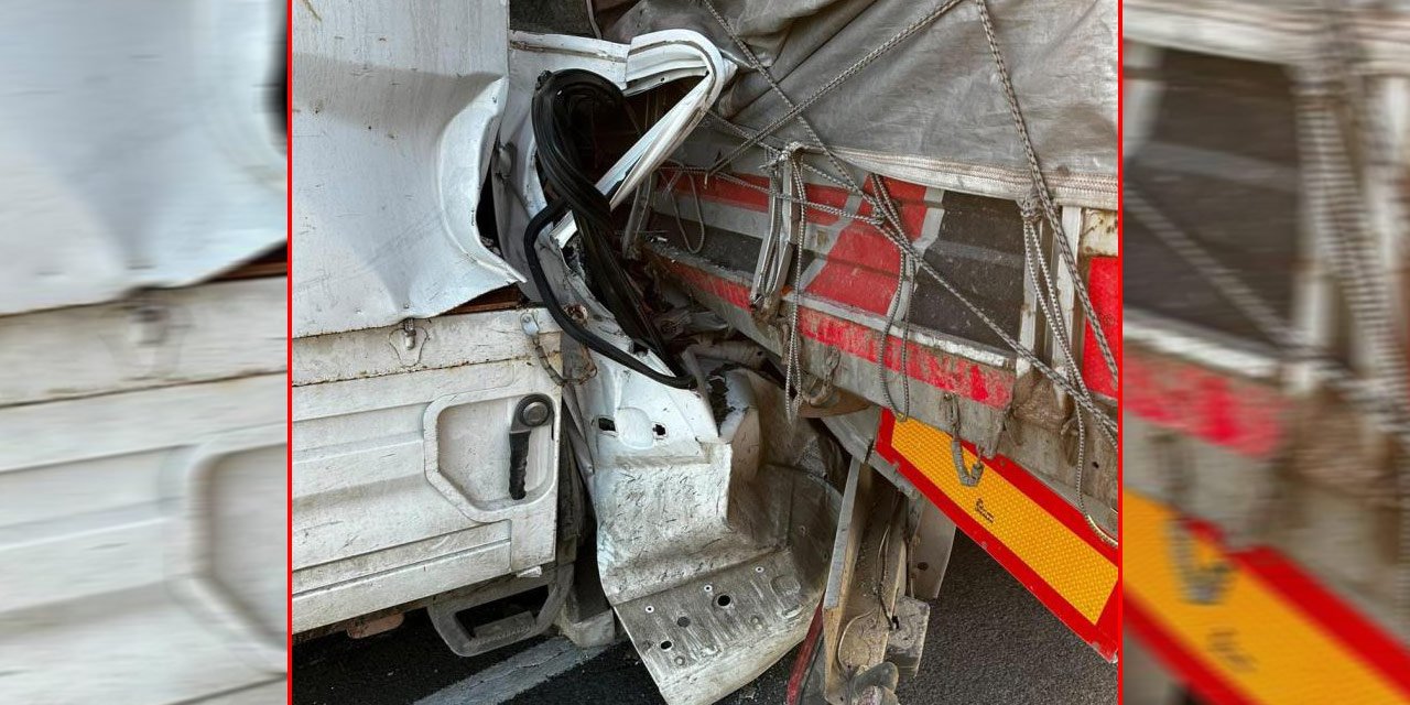 Konya plakalı TIR ile kamyonet çarpıştı: 1 ölü
