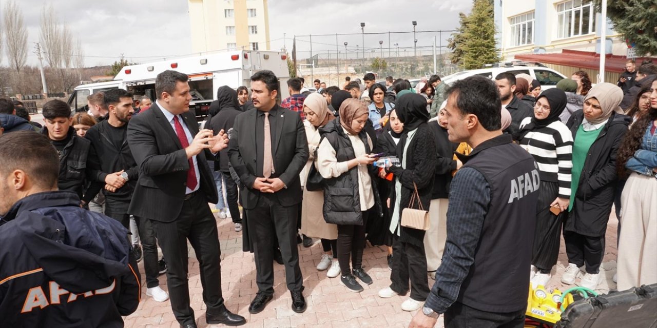 Bozkır'da deprem eğitimi düzenlendi
