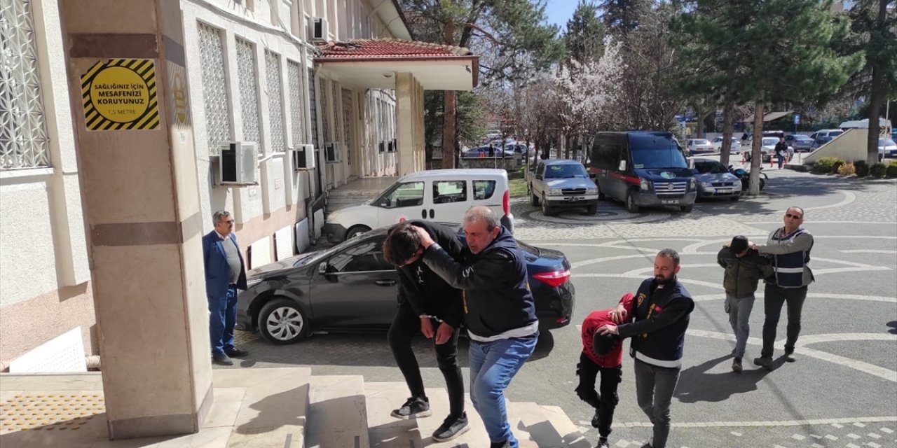 Şehir dışından geldiler, Konya’da 3 motosiklet çaldılar