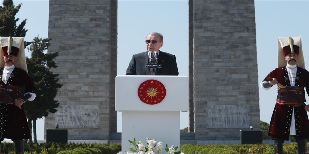 Cumhurbaşkanı Erdoğan: Çanakkale destanından çok önemli dersler çıkarmalıyız