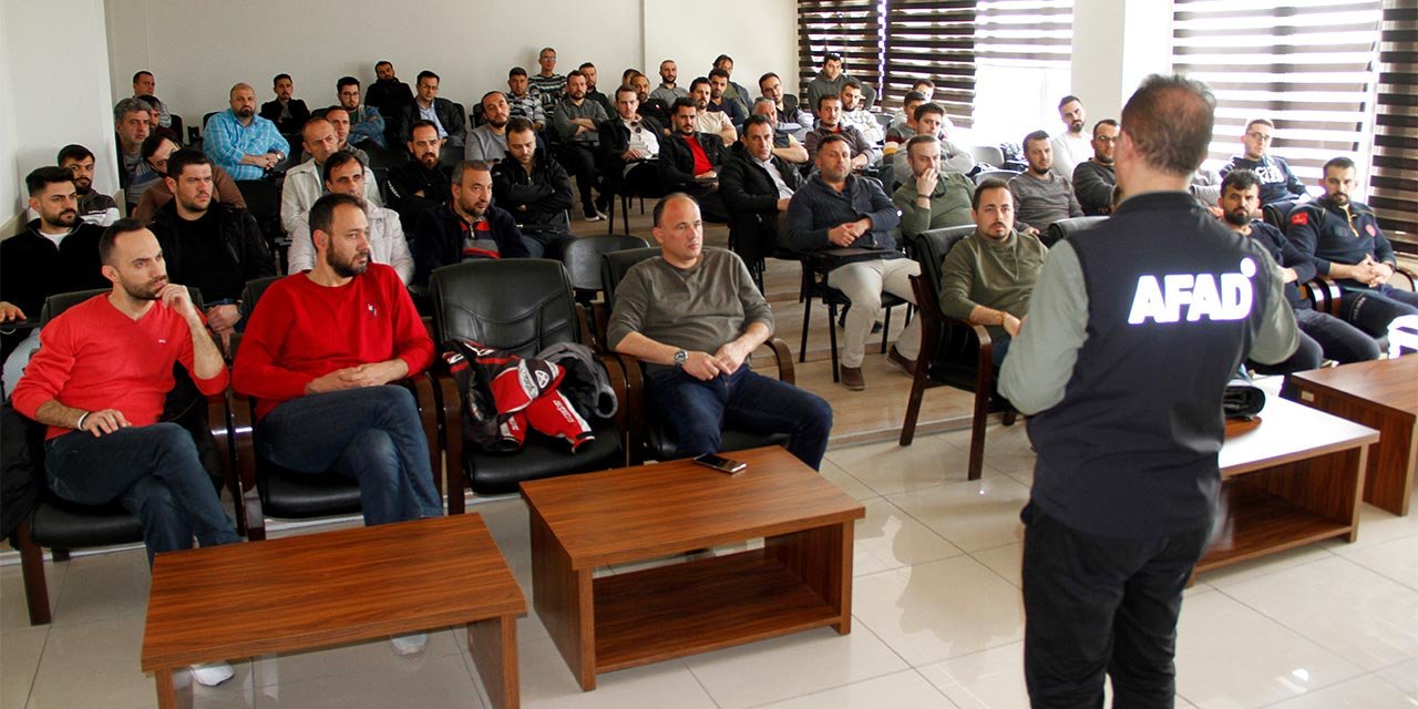 Konya’da UMKE ekiplerine arama kurtarma eğitimi