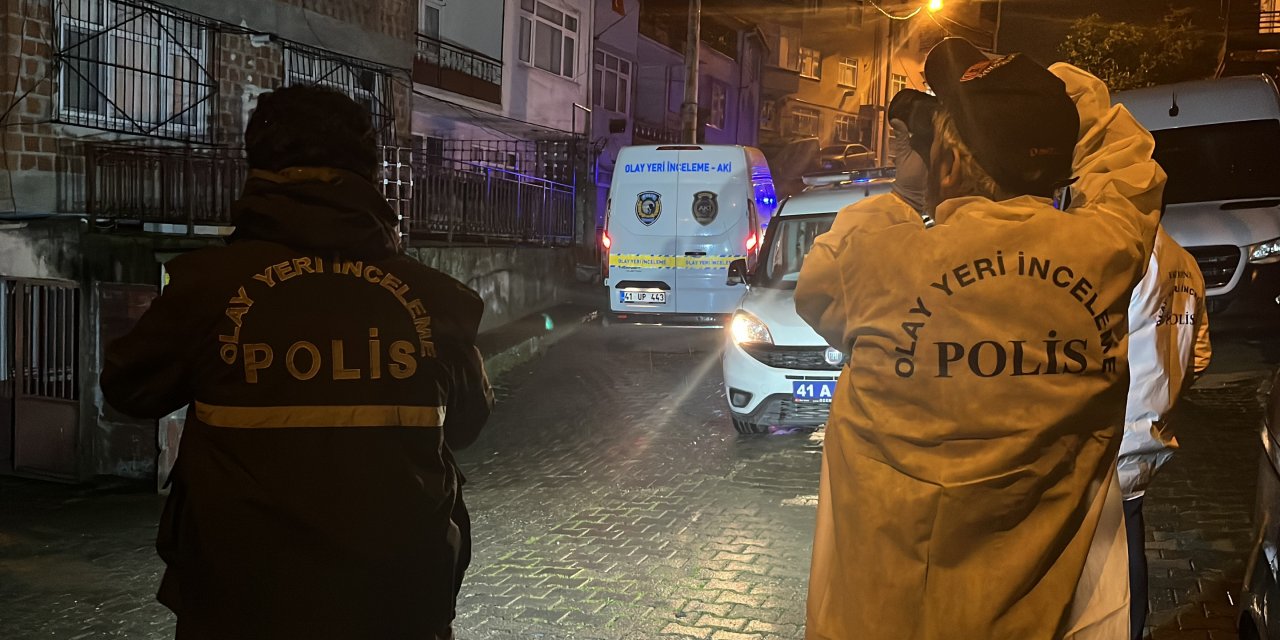 Tartıştığı ağabeyinin boğazını keserek vahşice katletti