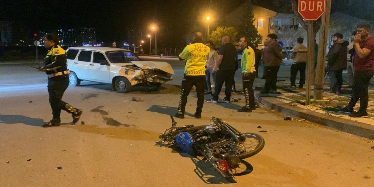 Karaman’da Konya plakalı 2 araç çarpıştı, 16 yaşındaki genç öldü