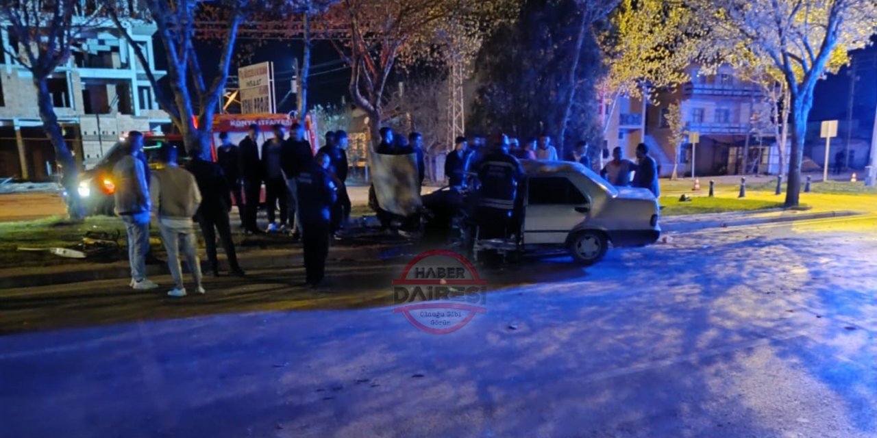 Konya’da otomobil ağaca çarptı: 1’i ağır 2 yaralı