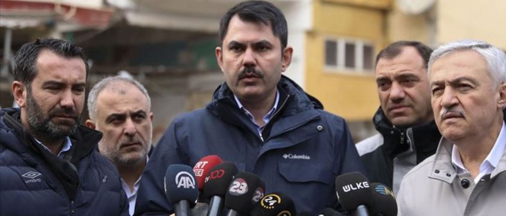 Bakan Kurum'dan deprem bölgesinde önemli açıklamalar