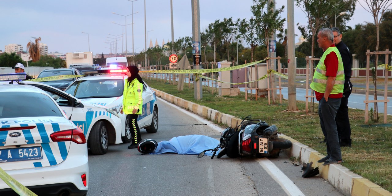 15 yaşındaki kamyon sürücüsünün çarptığı motosikletli öldü