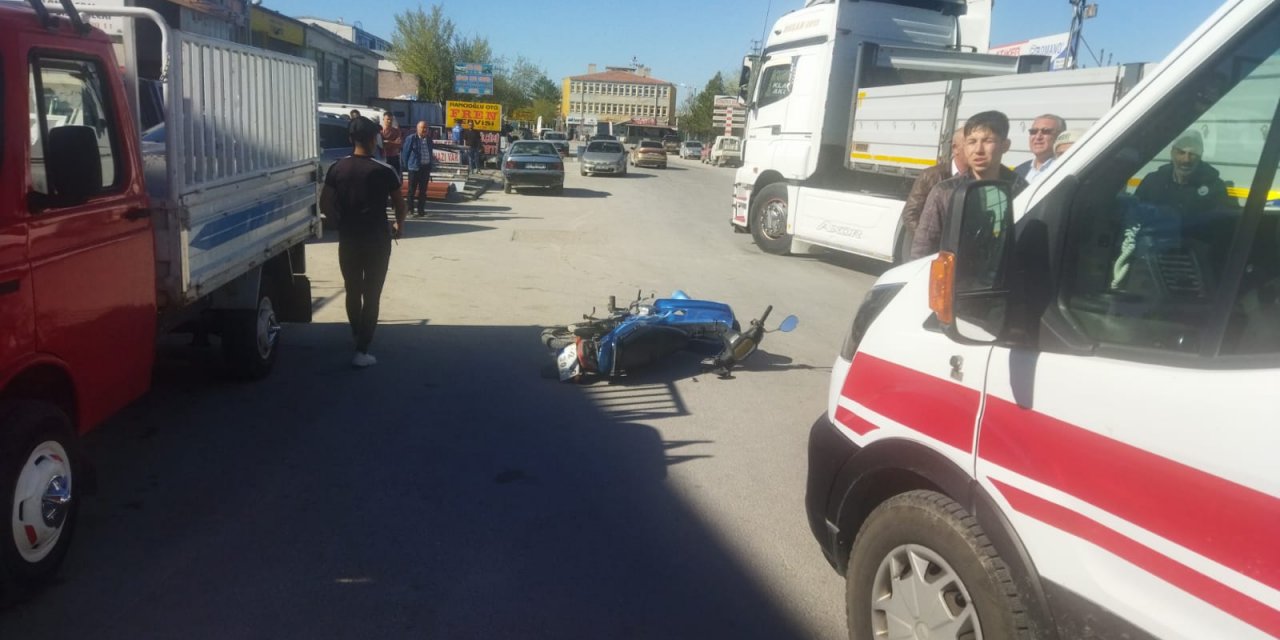 Konya’da TIR ile motosiklet çarpıştı: 1 yaralı