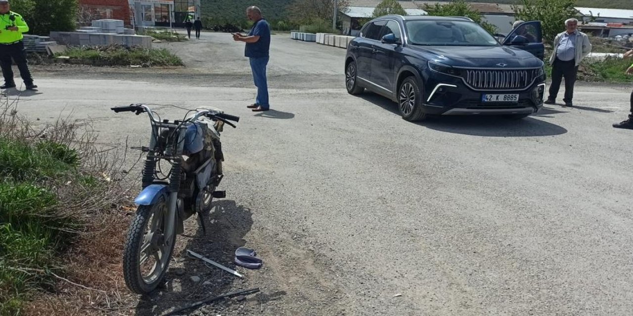 Konya’da TOGG motosiklete çarptı, ekipler harekete geçti