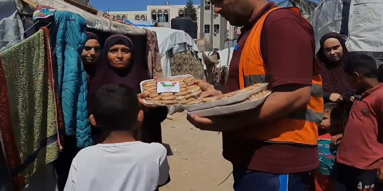 Konya’dan Gazzeli çocuklara anlamlı hediye