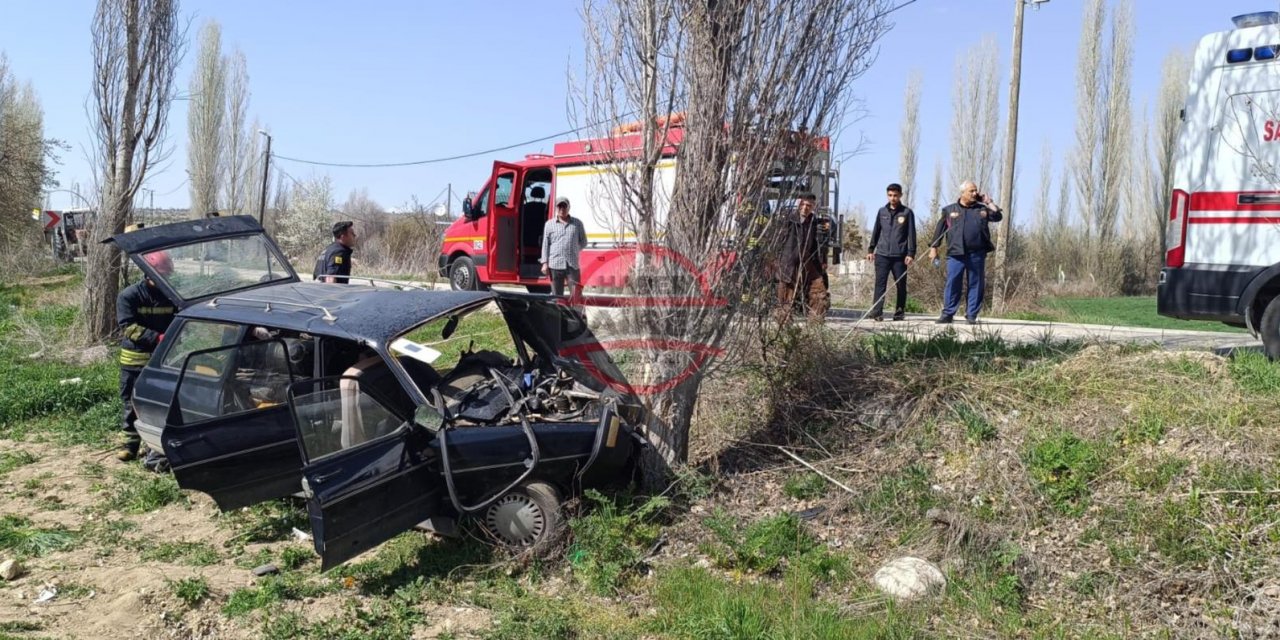 Konya’da otomobil ağaca çarptı, sürücü Şakir İlgün hayatını kaybetti
