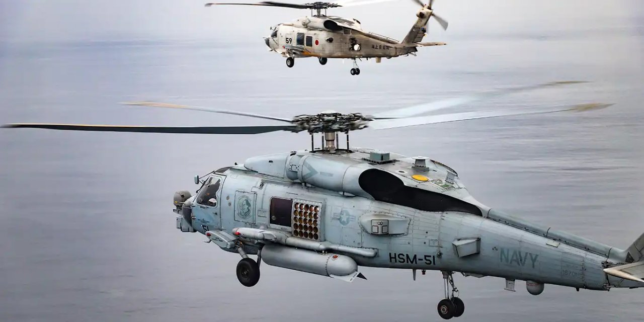İki askeri helikopter düştü! 1 kişi öldü, 7 kişi kayıp