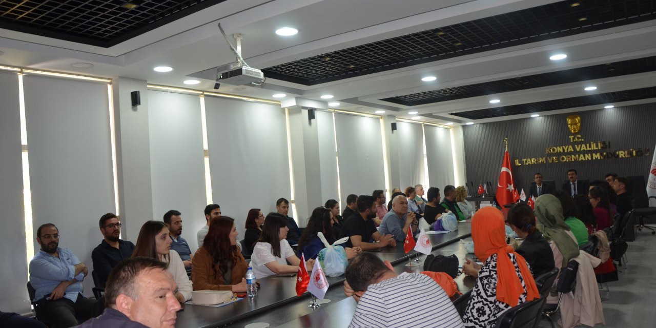 Konya'da bayi ve toptancılar için denetim programı toplantısı