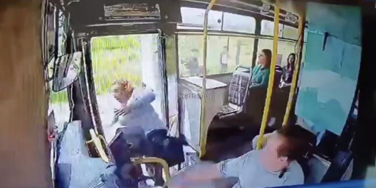 Kapısı açık seyreden otobüsten düşmüştü! Yaşam mücadelesini kaybetti