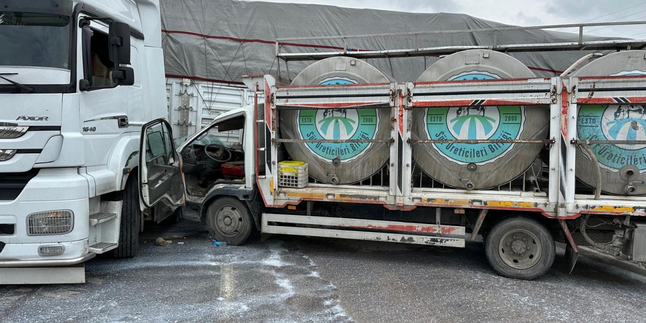 Konya’da süt tankeri ile TIR çarpıştı