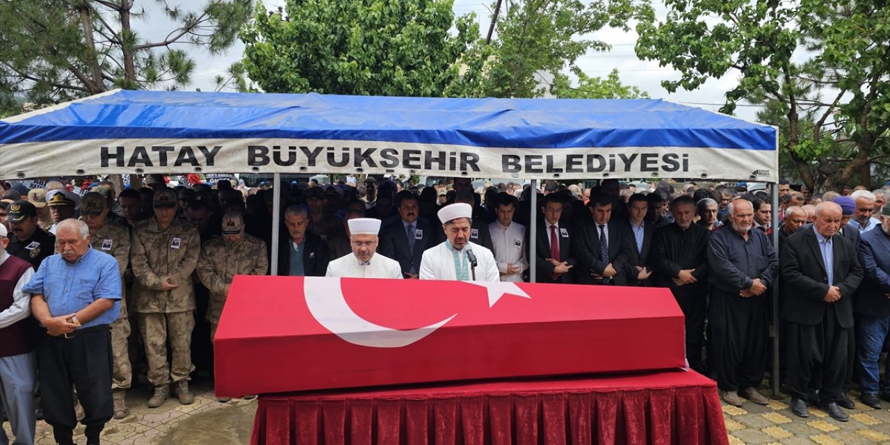 Şehit Astsubay Mustafa Yaşar son yolculuğuna uğurlandı