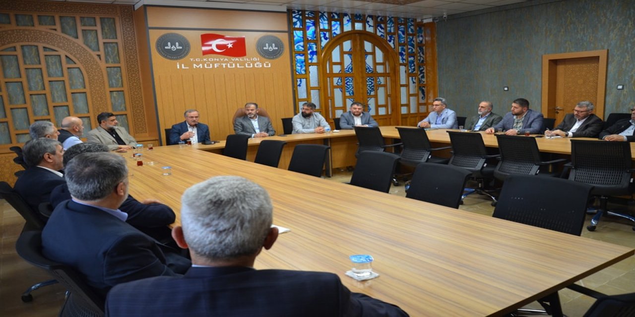 Konya’da STK temsilcileri bir araya geldi