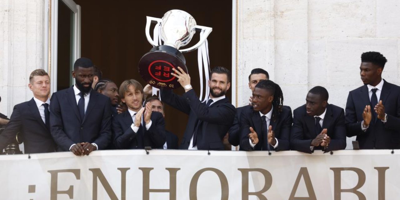 Real Madrid'den şampiyonluk turu! Arda Güler'e yoğun ilgi