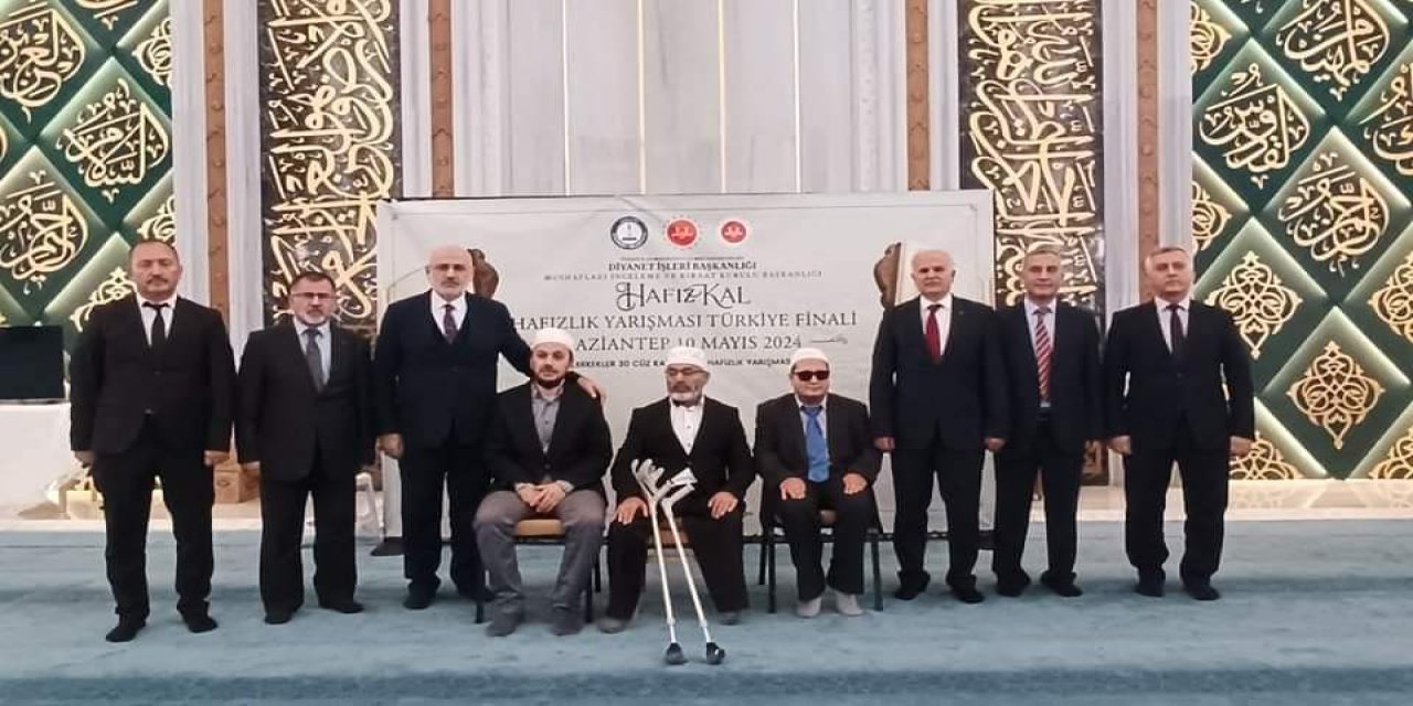 Konyalı hafız Ali Özkul, Hafız Kal yarışmasında Türkiye birincisi oldu