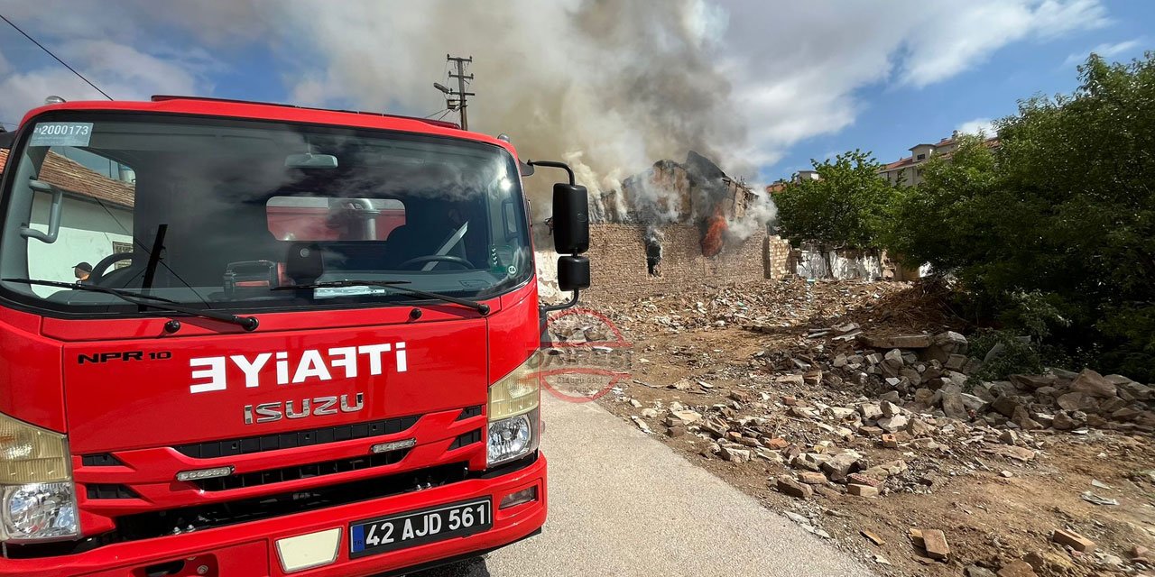Konya’da Suriyeli ailenin yaşadığı evde korkutan yangın