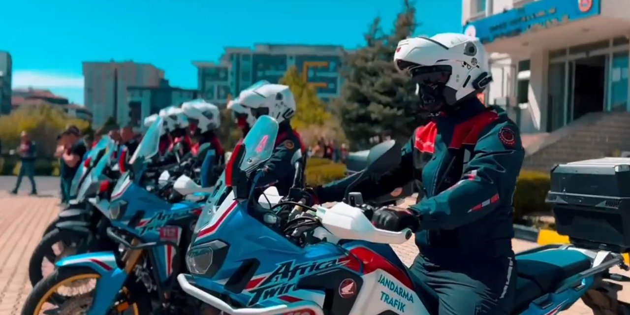 3 milyon 200 bin dolar değerinde sahte para ele geçirildi