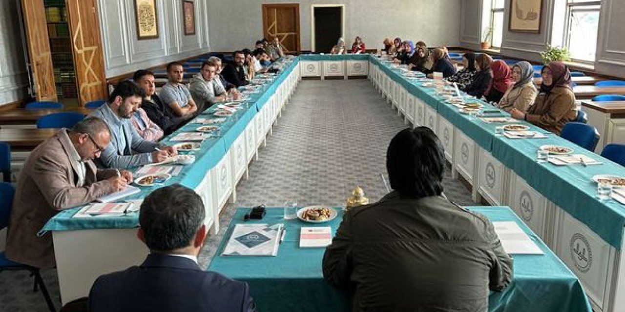 Konya’da Manevi Danışmanlık Hizmetlerinde Gençlik çalıştayı
