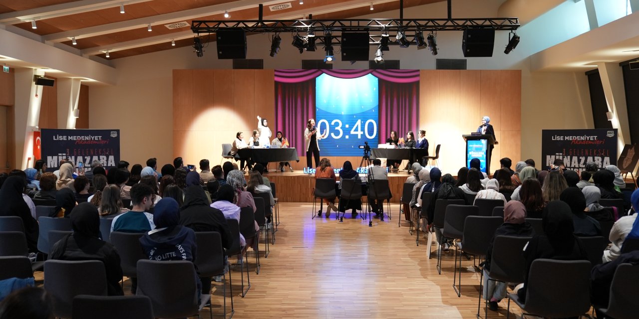Konya’da Münazara Yarışması