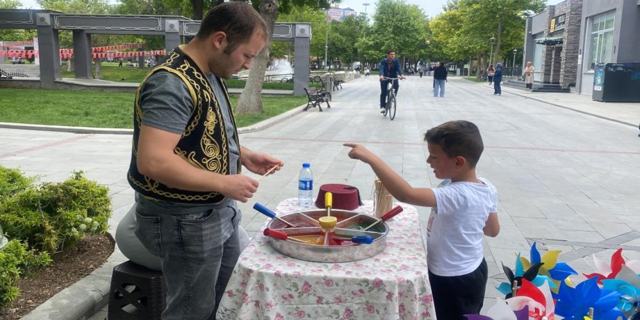 Tarihi geleneği Konya’nın merkezinde yaşatmaya çalışıyor