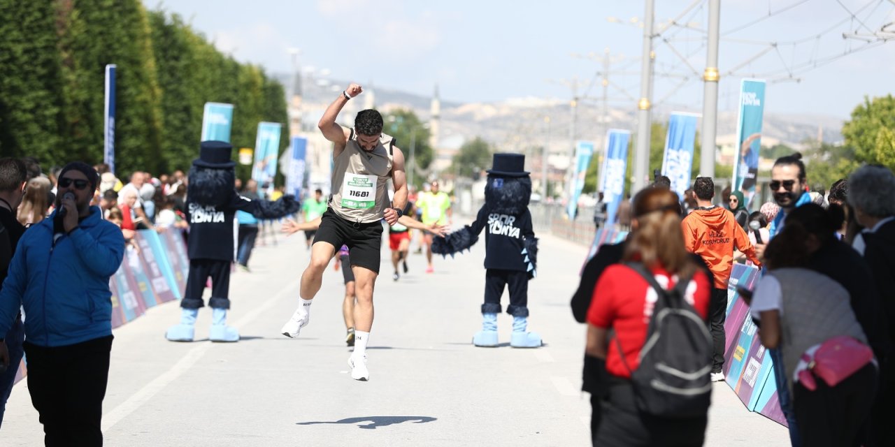 2024 Konya Yarı Maratonu fotoğrafları yayınlandı